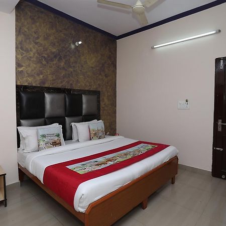 Hotel Deepak ชัยปุระ ภายนอก รูปภาพ