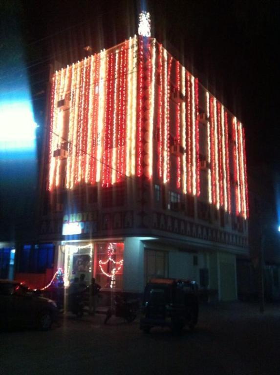 Hotel Deepak ชัยปุระ ภายนอก รูปภาพ