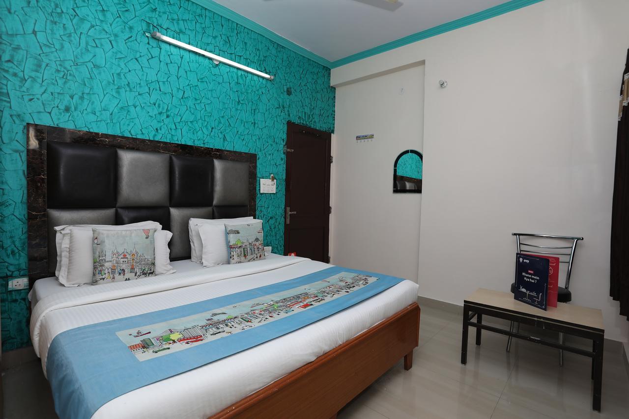 Hotel Deepak ชัยปุระ ภายนอก รูปภาพ