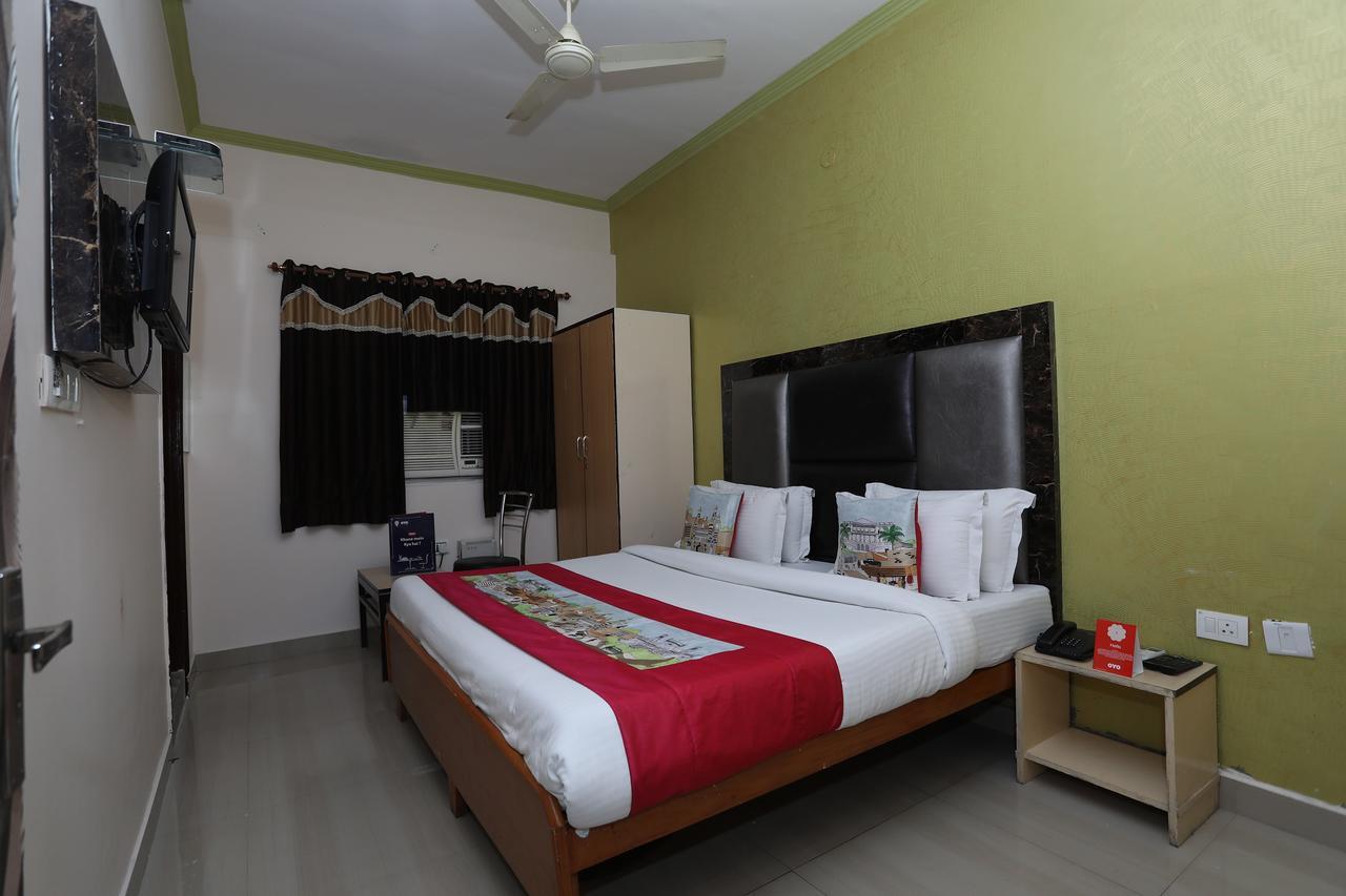 Hotel Deepak ชัยปุระ ภายนอก รูปภาพ