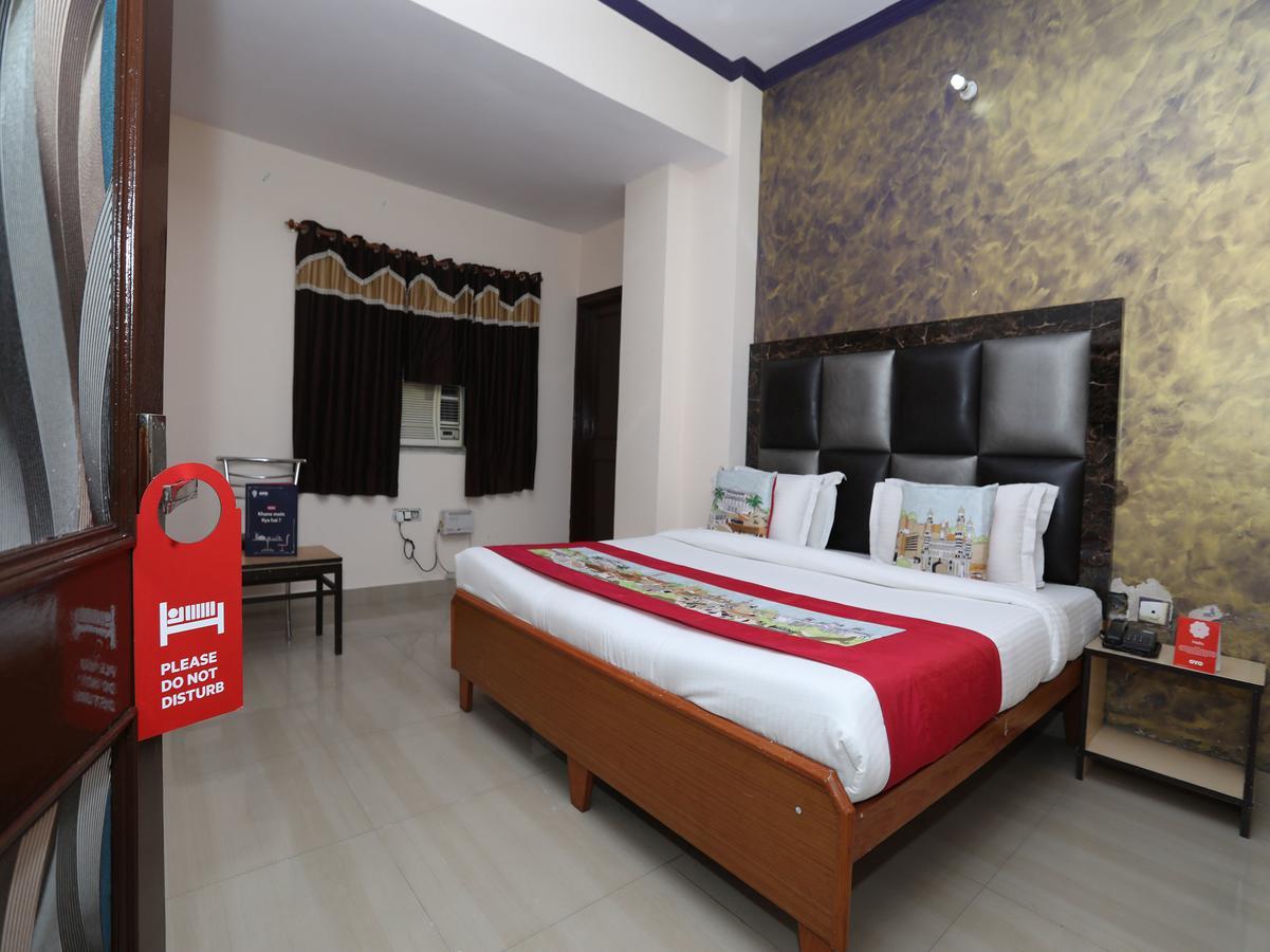 Hotel Deepak ชัยปุระ ภายนอก รูปภาพ