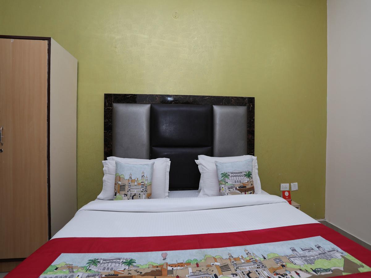 Hotel Deepak ชัยปุระ ภายนอก รูปภาพ